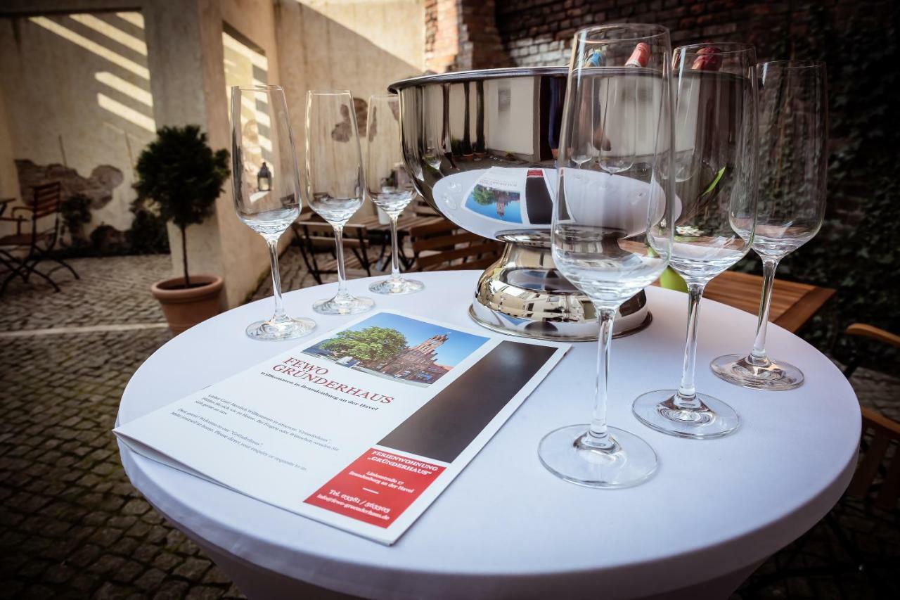 Ferienwohnung Gruenderhaus Brandenburg  Eksteriør billede